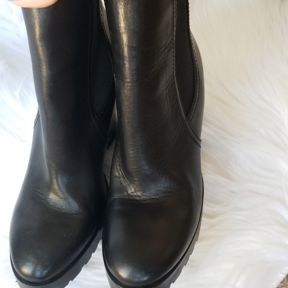 ๐ฅLast Pair๐ฅ๐HP๐Michael Kors Thea Wedge Bootie - Picture 7 of 8